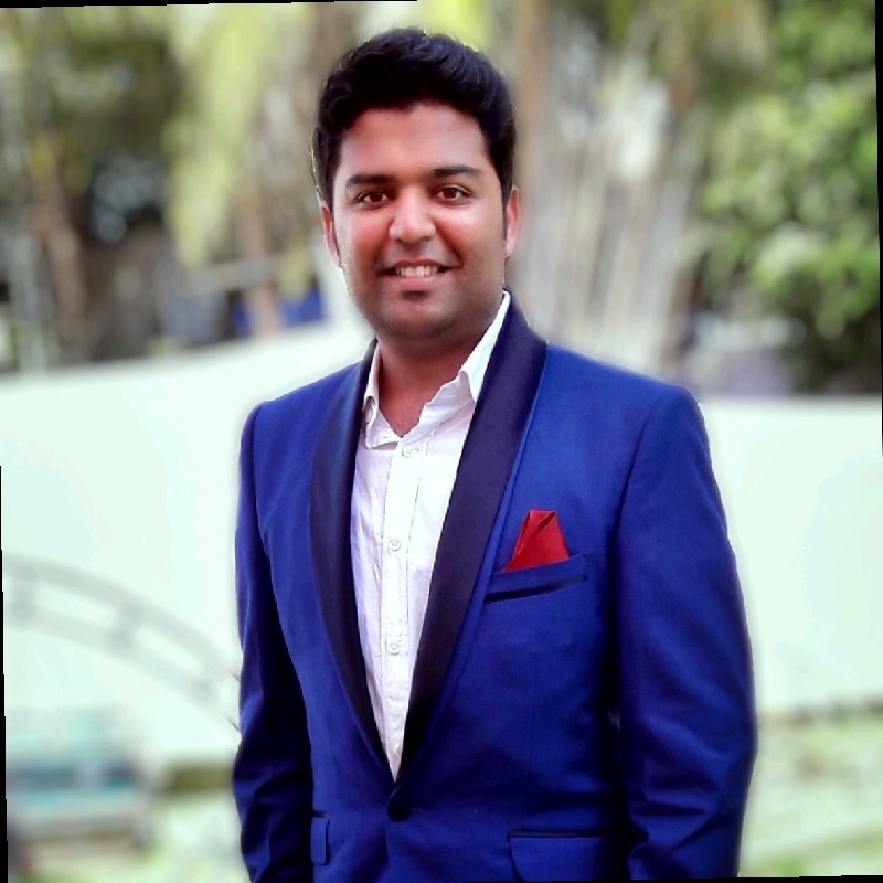 <a href="https://www.linkedin.com/in/nishithoze/" target="_blank">Nishith Oze</a>