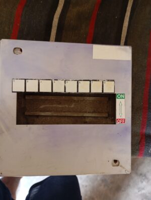 MCB BOX  8 WAY - Image 3