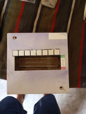MCB BOX  8 WAY